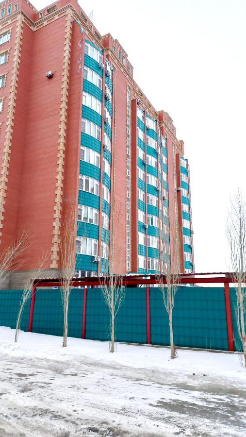 2-Комнатная Квартира В Жк Альтаир Актобе Екстериор снимка